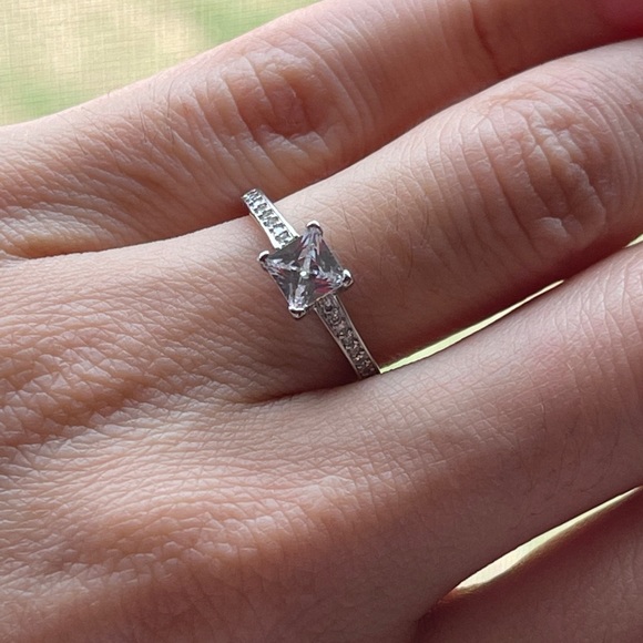 Sterling 925 Silver RingSimple Design Bridal  Ring - Picture 8 of 8